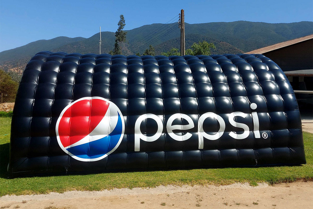 Cobertura nacional para inflables publicitarios en Chile